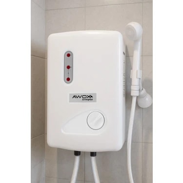Awox Termoplus Elektrikli Şofben 7000w 3 lt/dk Su Isıtma Kapasitesi ile Güçlü Mutfak Banyo